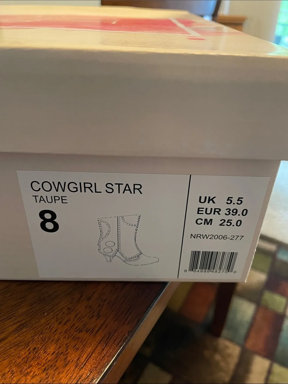 NOT RATED Cowgirl Star Booties Women’s 8 EUR 39 Taupe